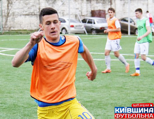 «Чайка» розгромила «Ретро»