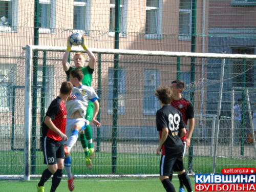 «Джуніорс» поновив тренування