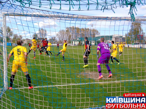 Лідери вибули з гонки снайперів