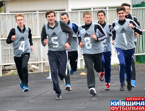 Двоє відмінників, більшість — середняки